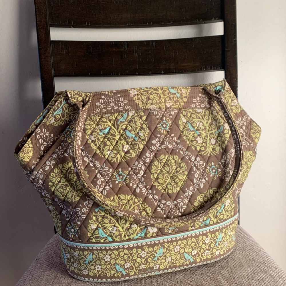 NWOT 
Vera Bradley “Sittin’ in a Tree” Zip Closure Shoulder Bag